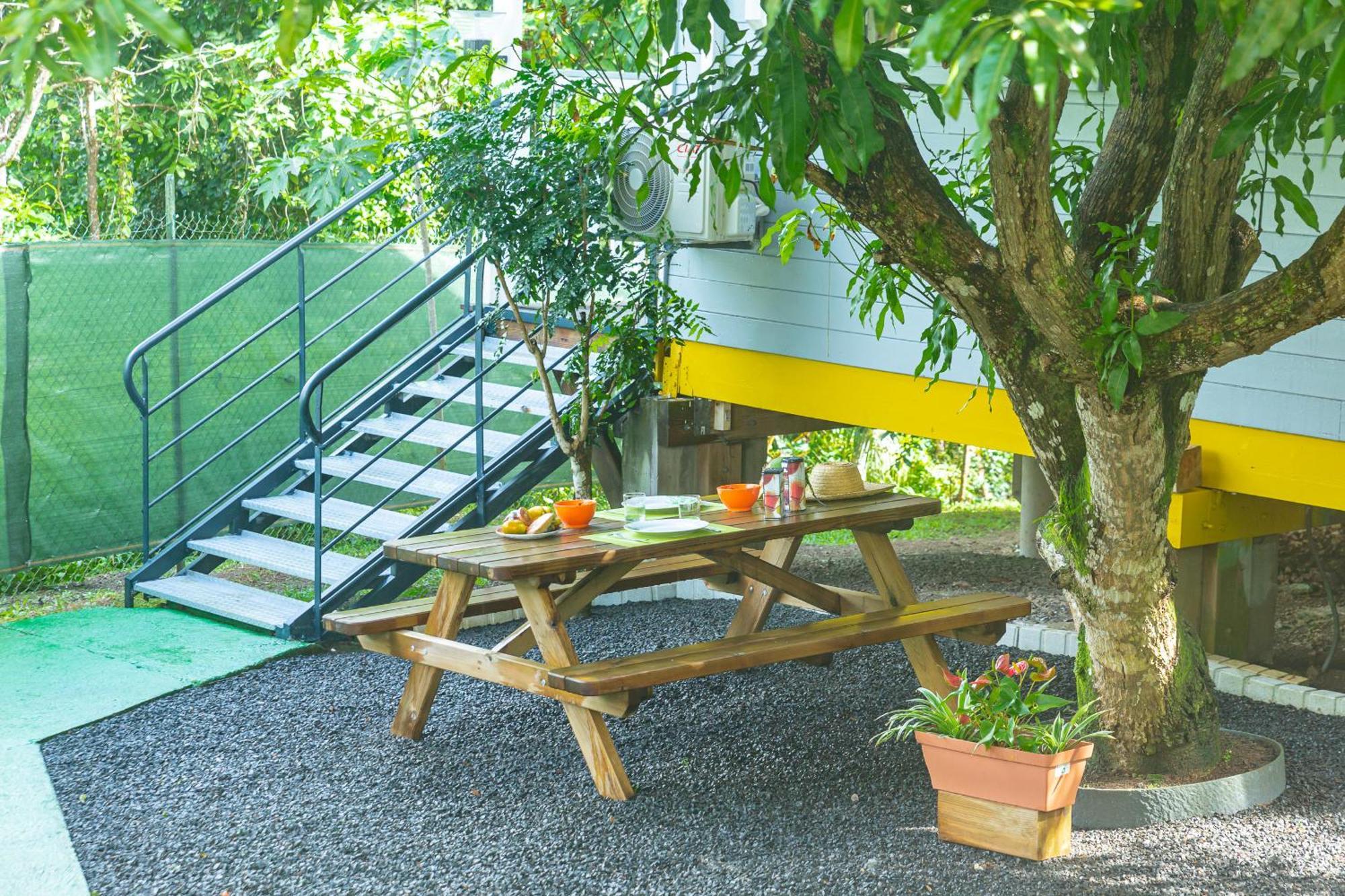 Bord De Riviere & Piscine Privee - Tikaz Twopikal Villa Sainte-Rose Exterior photo